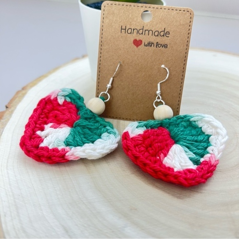 Crochet Heart Christmas Theme Color Beaded Earrings